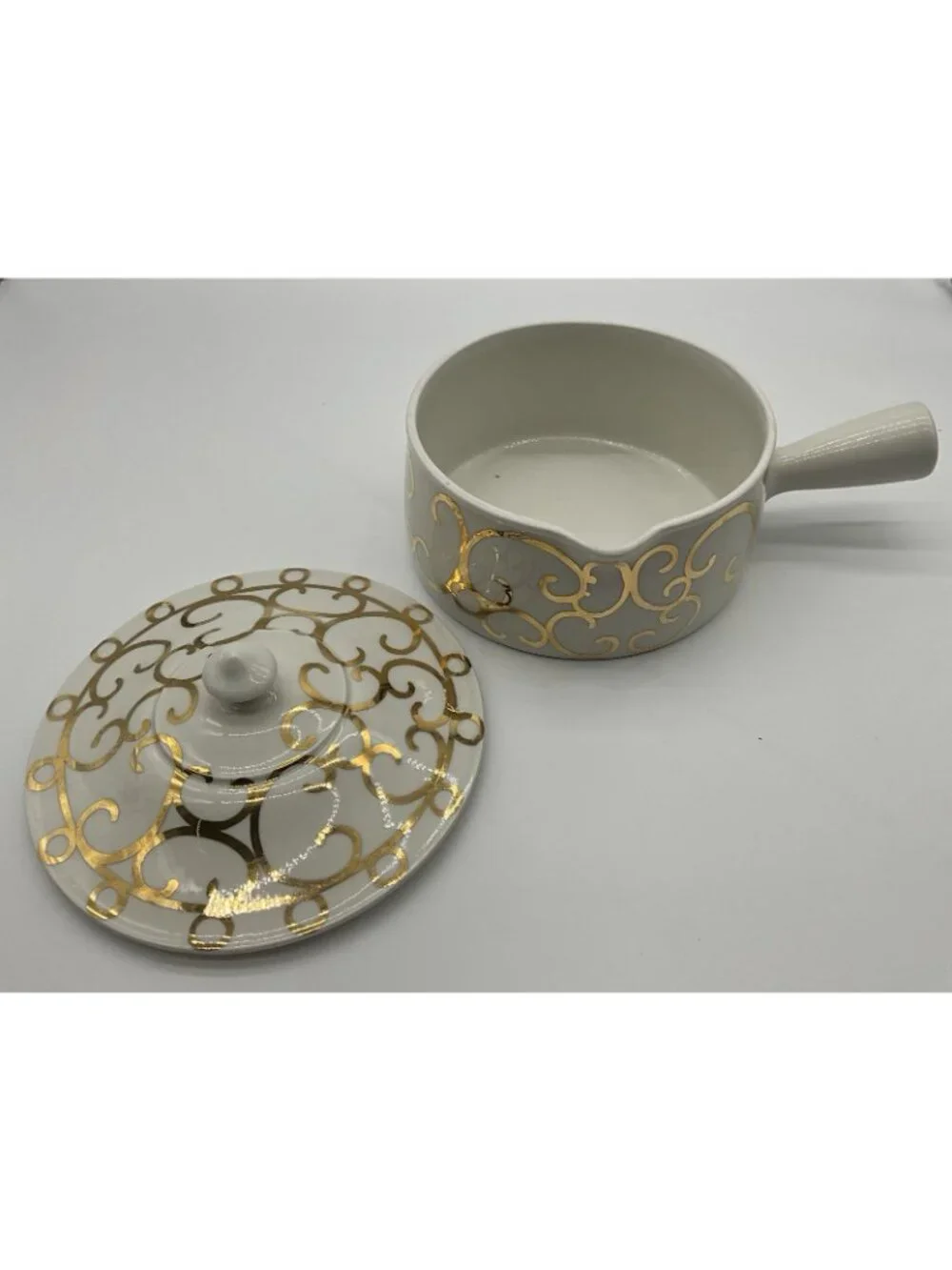 Porcelaine De Paris Vintage Fondue Large Saucepan Pouring Spout, Lid and Handle